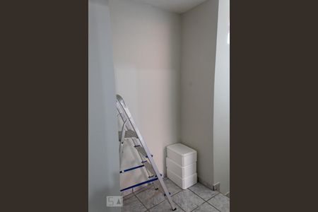 Casa à venda com 110m², 2 quartos e 2 vagas Casa à venda com 110m², 2 quartos e 2 vagasHall dos Quartos