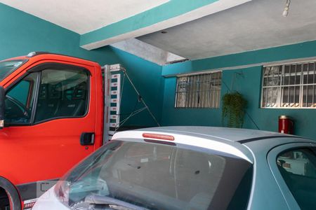 Casa à venda com 110m², 2 quartos e 2 vagas Casa à venda com 110m², 2 quartos e 2 vagasGaragem