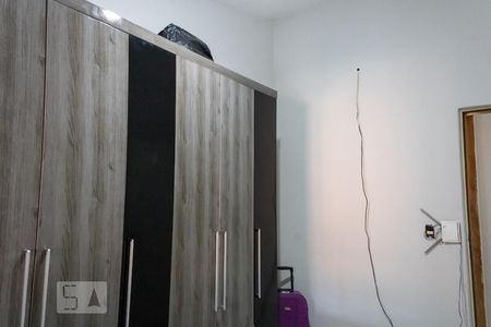 Casa à venda com 110m², 2 quartos e 2 vagas Casa à venda com 110m², 2 quartos e 2 vagasQuarto 2