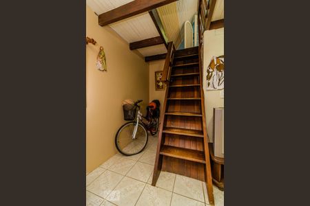 Sala 2 de casa para alugar com 4 quartos, 180m² em Ipanema, Porto Alegre