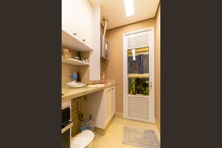 Área de serviço de apartamento para alugar com 1 quarto, 62m² em Botafogo, Campinas
