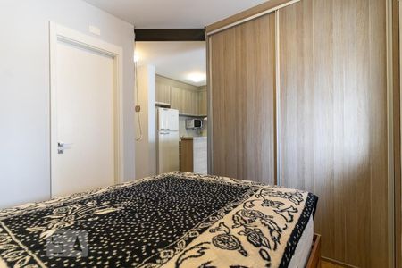 Studio para alugar com 35m², 1 quarto e 1 vaga Studio para alugar com 35m², 1 quarto e 1 vagaQuarto