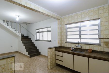 Casa à venda com 165m², 3 quartos e 2 vagasCozinha