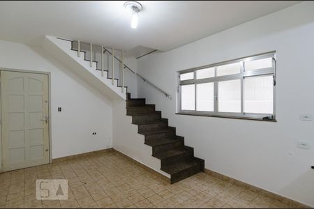 Casa à venda com 165m², 3 quartos e 2 vagasCopa