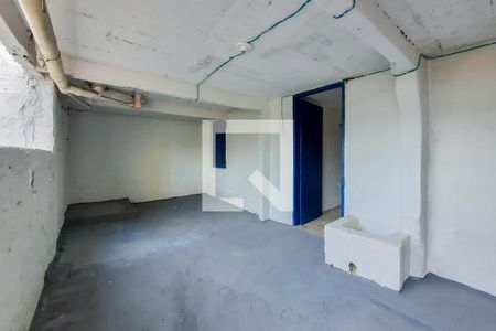 Casa à venda com 200m², 2 quartos e 1 vagaEdícula