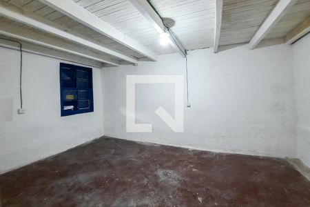 Casa à venda com 200m², 2 quartos e 1 vagaEdícula