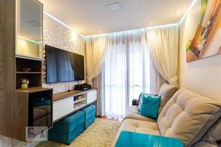 Sala de apartamento à venda com 2 quartos, 57m² em Santo Antônio, Osasco