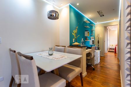 Sala de apartamento à venda com 2 quartos, 57m² em Santo Antônio, Osasco