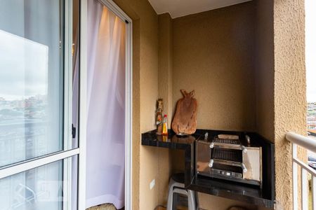 Apartamento à venda com 57m², 2 quartos e 1 vaga Apartamento à venda com 57m², 2 quartos e 1 vagaVaranda