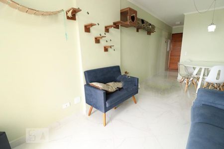 Sala de Apartamento com 3 quartos, 68m² Bosque da Saúde