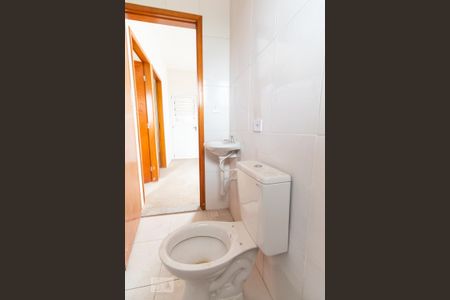 Apartamento para alugar com 43m², 2 quartos e sem vaga Apartamento para alugar com 43m², 2 quartos e sem vagaBanheiro