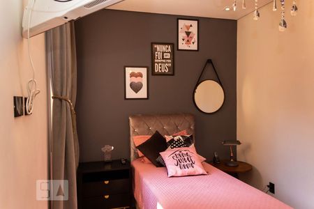 Apartamento à venda com 116m², 4 quartos e 2 vagasQuarto 2