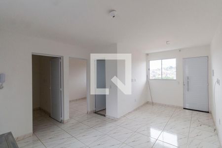 Sala e Cozinha Integrada  de apartamento para alugar com 2 quartos, 42m² em Vila Ré, São Paulo