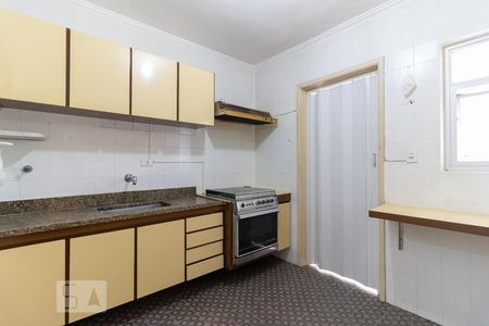 Apartamento para alugar com 80m², 2 quartos e 1 vagaCozinha