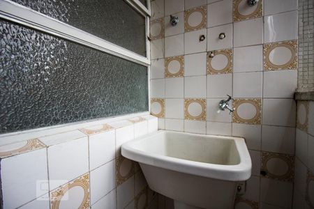 Apartamento à venda com 58m², 1 quarto e 1 vaga Apartamento à venda com 58m², 1 quarto e 1 vagaÁrea de Serviço