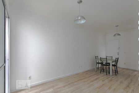 Sala de apartamento para alugar com 3 quartos, 70m² em Socorro, Mogi das Cruzes