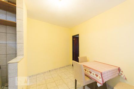 Casa à venda com 510m², 10 quartos e 6 vagasSala