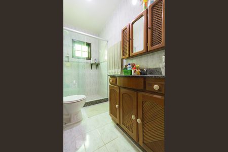 Casa à venda com 510m², 10 quartos e 6 vagasBanheiro Social