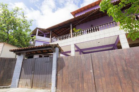 Casa à venda com 510m², 10 quartos e 6 vagasFachada