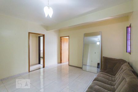 Casa à venda com 510m², 10 quartos e 6 vagasSala