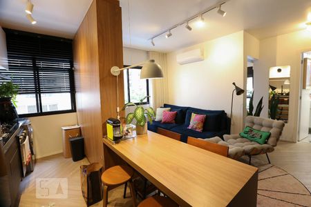 Sala de apartamento à venda com 1 quarto, 38m² em Vila Nova Conceição, São Paulo