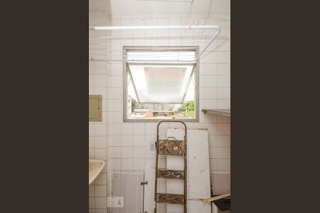 Apartamento à venda com 70m², 3 quartos e 1 vagaÁrea de Serviço