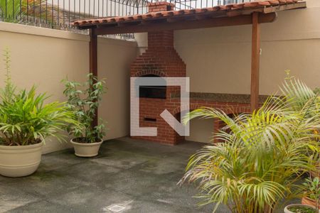 Apartamento para alugar com 148m², 3 quartos e 2 vagas Apartamento para alugar com 148m², 3 quartos e 2 vagasÁrea comum - Churrasqueira