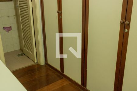 Apartamento para alugar com 148m², 3 quartos e 2 vagas Apartamento para alugar com 148m², 3 quartos e 2 vagasQuarto de Serviço