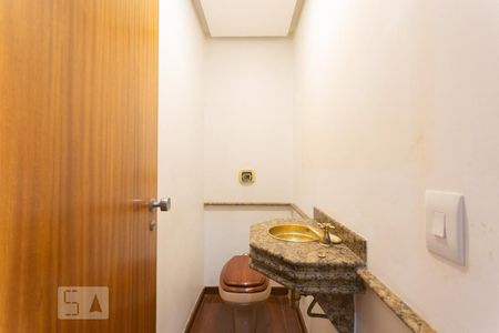 Lavabo de apartamento para alugar com 3 quartos, 148m² em Maracanã, Rio de Janeiro