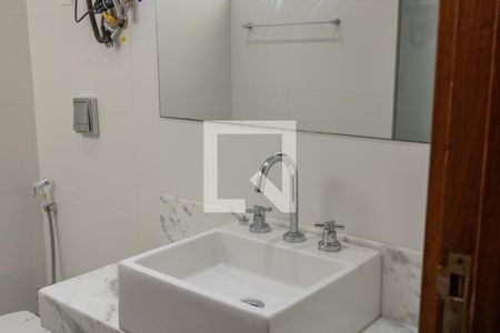 Apartamento para alugar com 148m², 3 quartos e 2 vagas Apartamento para alugar com 148m², 3 quartos e 2 vagasBanheiro Social