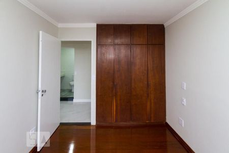 Apartamento à venda com 77m², 3 quartos e 1 vagaQuarto  02