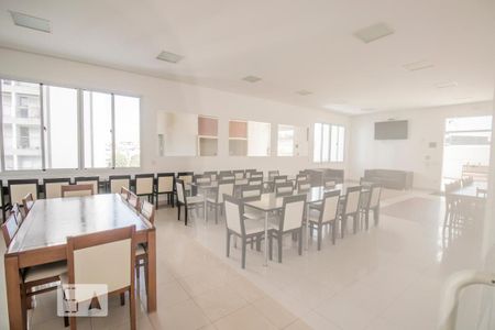 Apartamento à venda com 125m², 2 quartos e 2 vagas Apartamento à venda com 125m², 2 quartos e 2 vagasÁrea comum - Salão de festas
