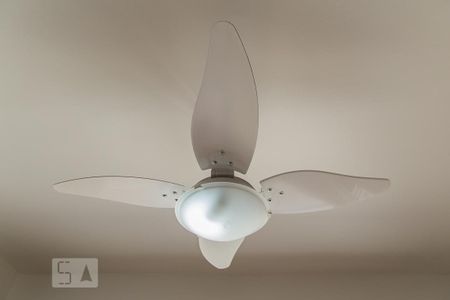 Apartamento à venda com 125m², 2 quartos e 2 vagas Apartamento à venda com 125m², 2 quartos e 2 vagasSala - Ventilador