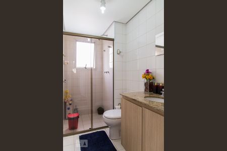 Apartamento à venda com 125m², 2 quartos e 2 vagas Apartamento à venda com 125m², 2 quartos e 2 vagasBanheiro social