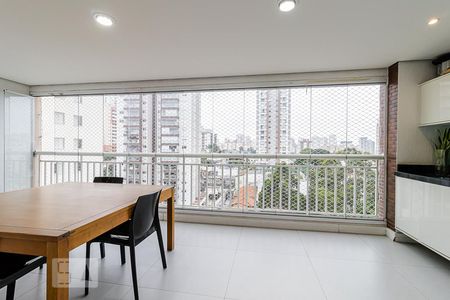 Apartamento para alugar com 130m², 3 quartos e 2 vagasSacada