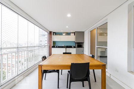 Apartamento para alugar com 130m², 3 quartos e 2 vagasSacada