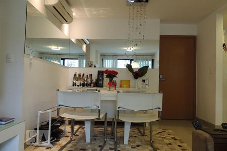 Sala de apartamento para alugar com 2 quartos, 68m² em Jacarepaguá, Rio de Janeiro