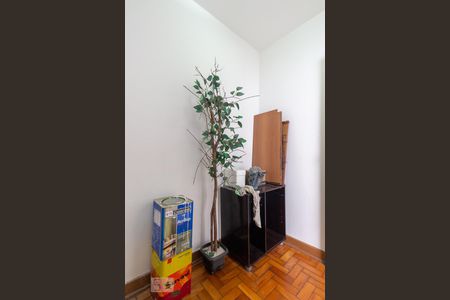 Apartamento para alugar com 95m², 2 quartos e sem vagaQuarto de serviço