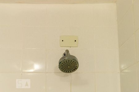 Apartamento para alugar com 95m², 2 quartos e sem vagaChuveiro