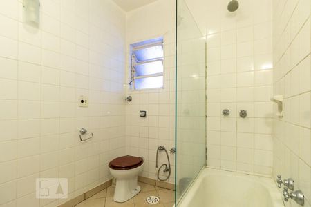 Apartamento para alugar com 95m², 2 quartos e sem vagaBanheiro