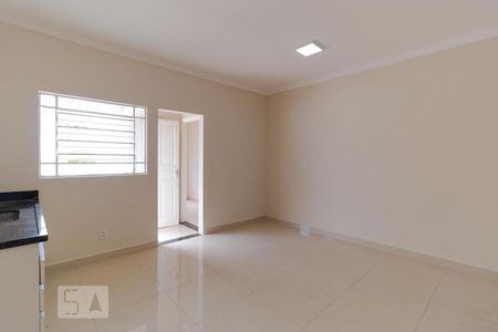 Casa à venda com 200m², 3 quartos e 2 vagasCozinha