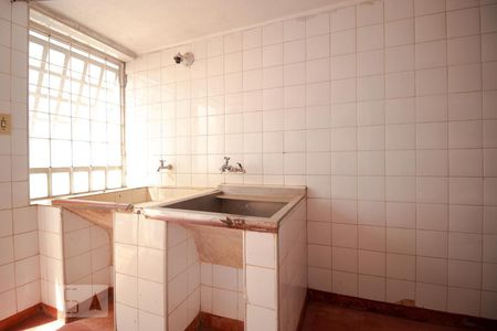 Casa à venda com 200m², 3 quartos e 2 vagasÁrea de Serviço 02