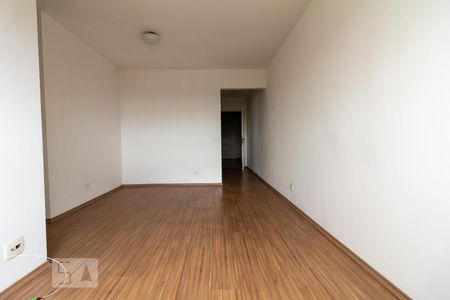 Sala de apartamento à venda com 3 quartos, 68m² em Jardim Pinheiros, São Paulo
