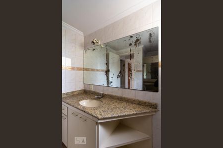 Apartamento à venda com 68m², 3 quartos e 1 vaga Apartamento à venda com 68m², 3 quartos e 1 vagaBanheiro