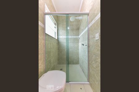 Casa à venda com 220m², 5 quartos e 3 vagasBanheiro da Suíte 2