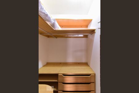 Casa à venda com 220m², 5 quartos e 3 vagasCloset da Suíte 2