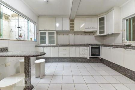 Casa à venda com 220m², 5 quartos e 3 vagasCozinha