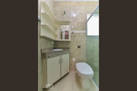 Casa à venda com 220m², 5 quartos e 3 vagasBanheiro da Suíte 2