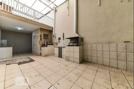 Casa à venda com 220m², 5 quartos e 3 vagasQuintal - Churrasqueira