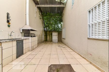 Casa à venda com 220m², 5 quartos e 3 vagasQuintal - Churrasqueira